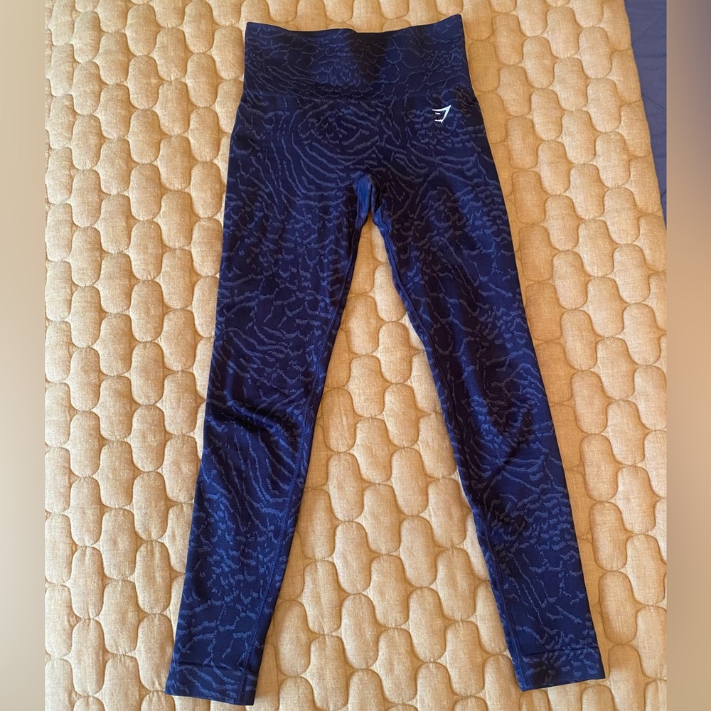 Gymshark Adapt Animal Seamless Leggings. XS. Black.